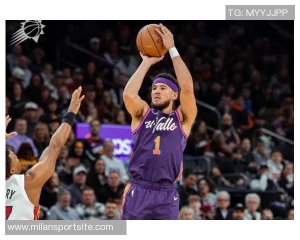 布克称阿伦42分表现为常规操作自2014年以来一直如此 布克称阿伦42分表现为常规操作自2014年以来一直如此