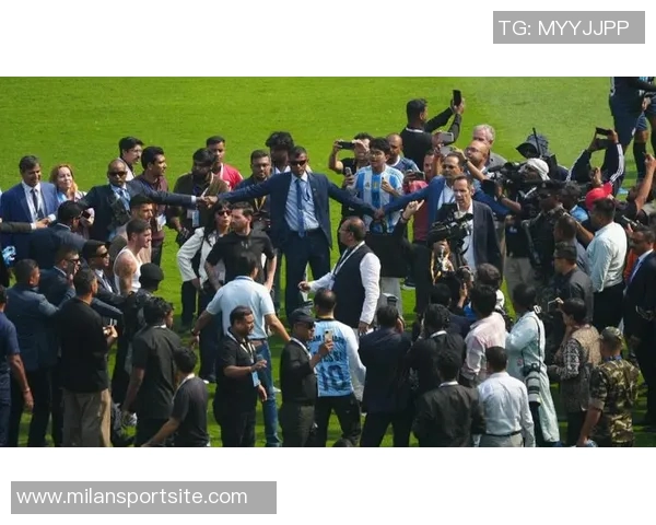 梅西宣布12月印度之行将参与多城市活动期待与球迷互动 梅西宣布12月印度之行将参与多城市活动期待与球迷互动