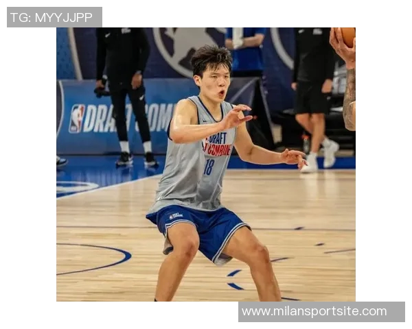 开拓者比赛回顾杨瀚森展现卓越纪律性与执行力的精彩表现