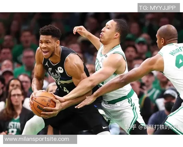 茂茂发力杰基杨错失关键上篮WNBA半决赛抢五战进入激烈加时赛