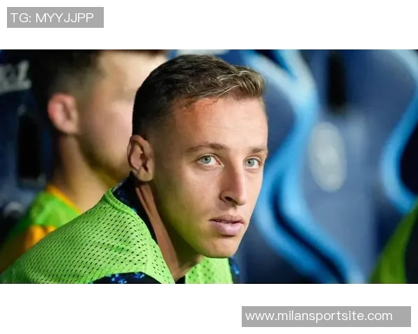 德天空报道法兰克福冬窗有意租借纽卡前锋奥苏拉加强阵容 德天空报道法兰克福冬窗有意租借纽卡前锋奥苏拉加强阵容