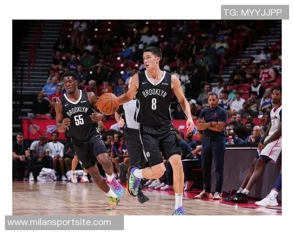 乐透秀首秀精彩纷呈探花狂砍34分弗拉格双双11人登场8人得分上双 乐透秀首秀精彩纷呈探花狂砍34分弗拉格双双11人登场8人得分上双