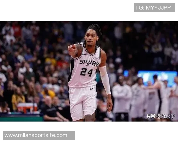 瓦塞尔状态低迷13投仅5中收获17分4篮板球队正负值惨淡10